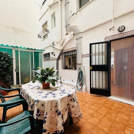 La Casa De Lili Acerca De Palacio De Musica Valencia Eksteriør bilde